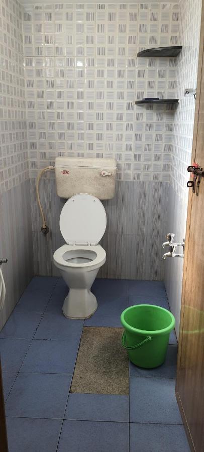 אודופי Hi5 Holiday Apartments מראה חיצוני תמונה