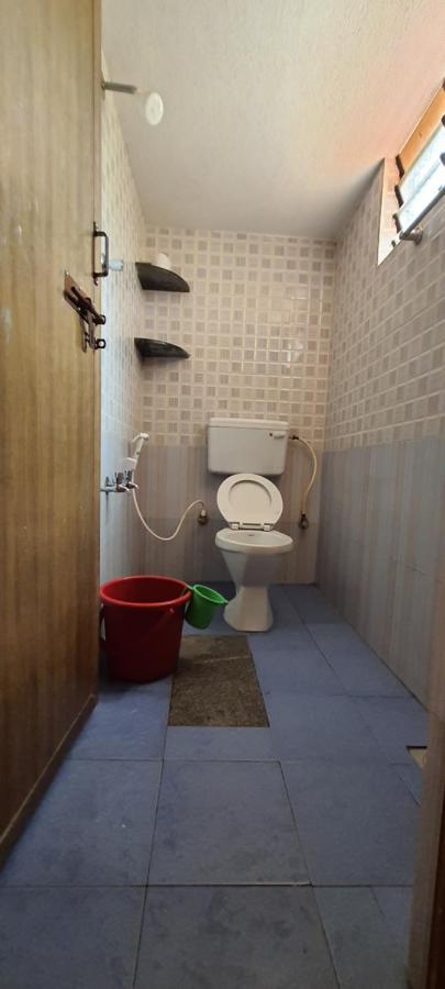 אודופי Hi5 Holiday Apartments מראה חיצוני תמונה